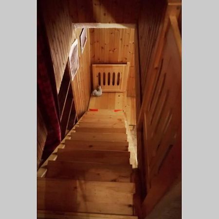 Chalet Indipendente In Centro A Valtournenche Exteriör bild